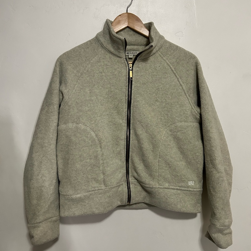 Albion fleece full zip zip up sweater jacket size xs cropped waist length